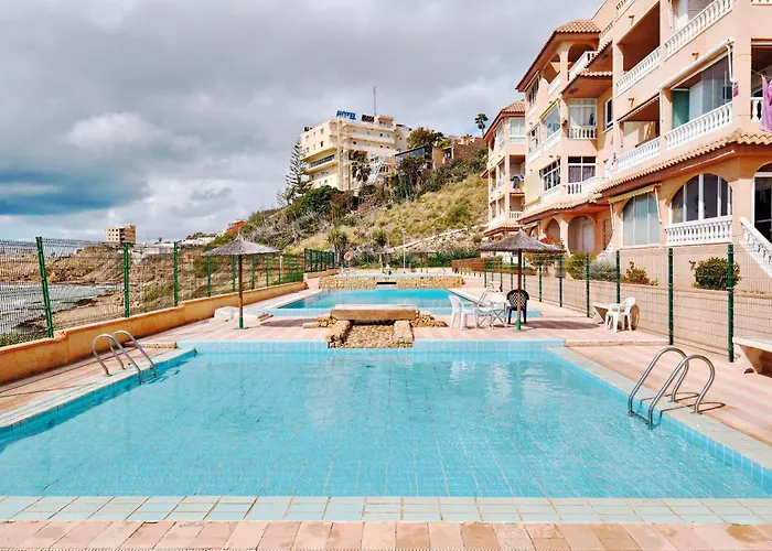 Espanhouse Martina First Line Sea View With Pool شقة